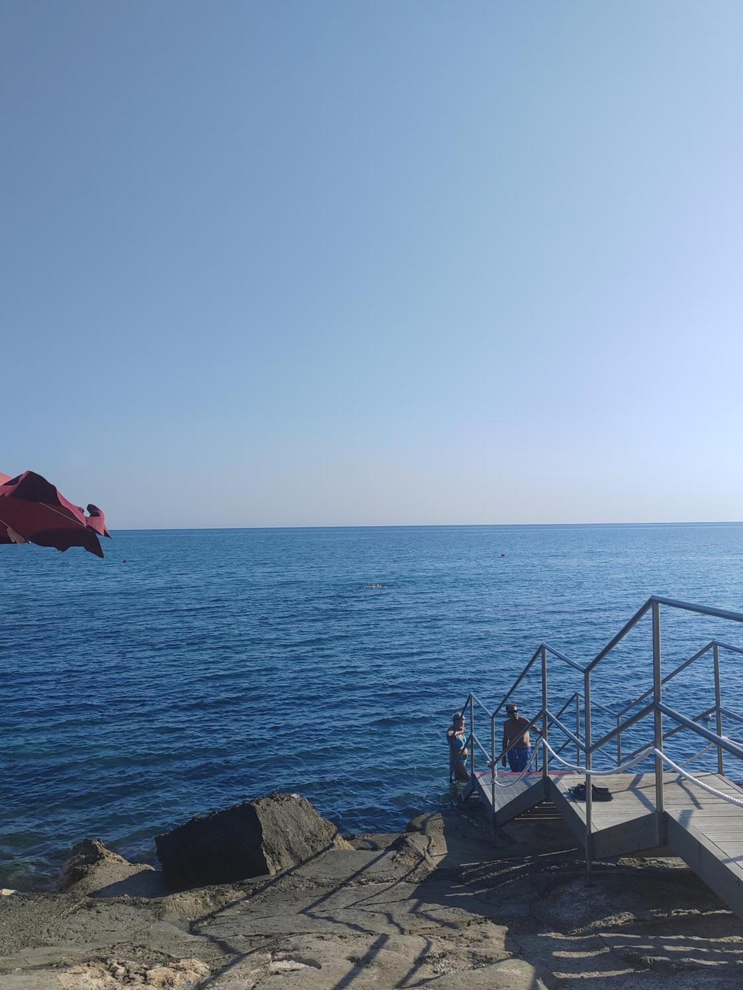 La Finestra Sul Porto Apartamento Trani Exterior foto